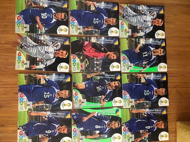 Ülkelere göre futbolcu kartları