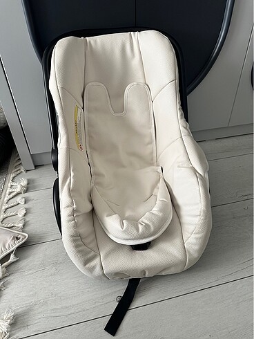 9- 18 kg Beden beyaz Renk Huggyegg 6 in 1 travel sistem bebek arabası