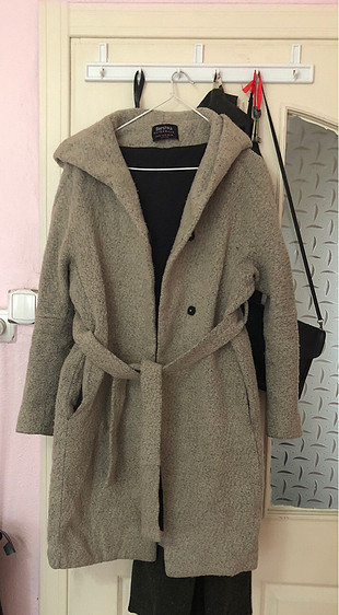 Bershka Kışlık kaban