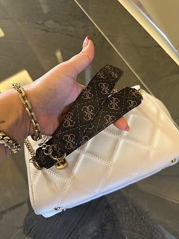 Guess Guess Çanta