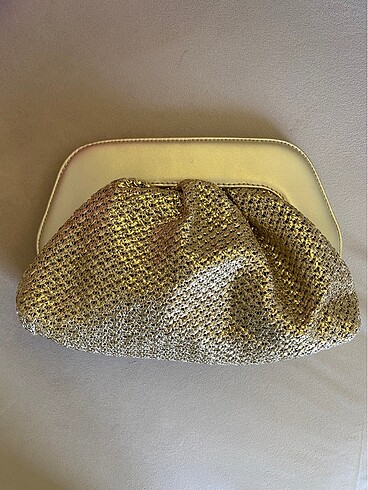 Beden ithal gold clutch