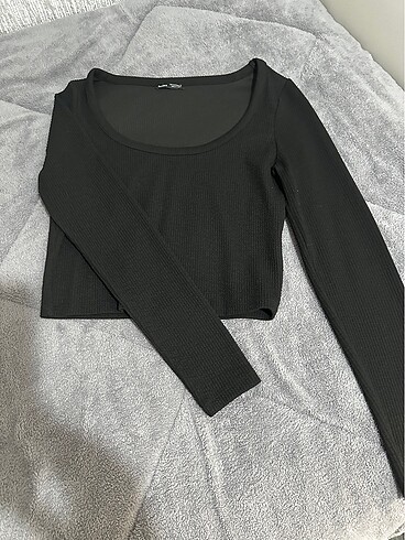 BERSHKA Crop bluz
