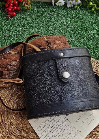 Klasik Siyah Dürbün ve Kılıfı - Görsel 2