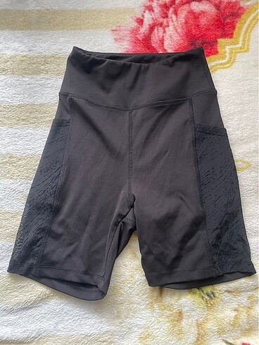 koton spor şortu