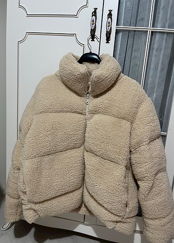 Bej Kadın Peluş Kışlık Mont