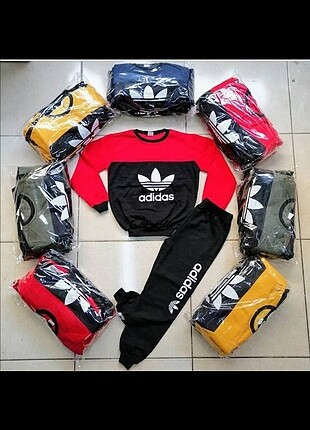 Adidas 2 li takim 2 ip sardonlu 40 tl . 4 6 8 10 Yaşlar mevcutt