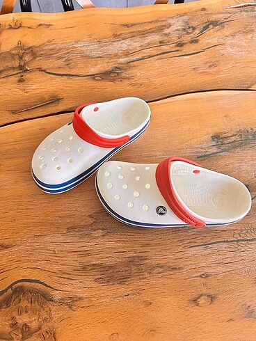 Crocs terlik