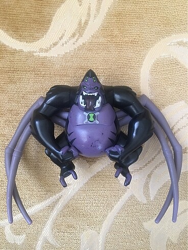  Ben10 Örümcek Maymun