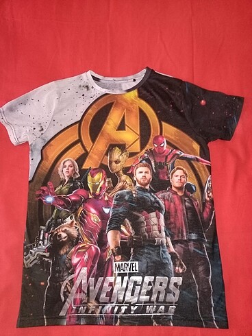 Marvel tişört
