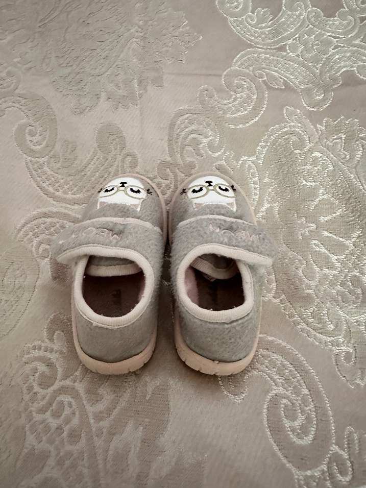 Kız Çocuk Gri Nakışlı Sıcak Panduf - Görsel 3