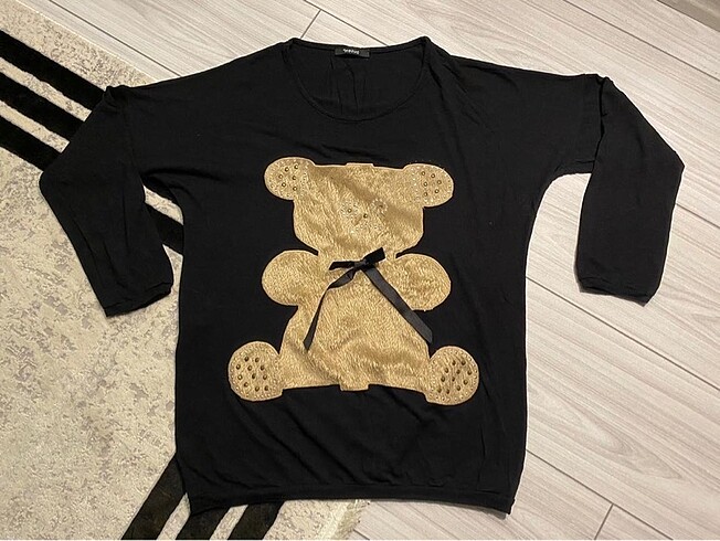 Siyah sweatshirt