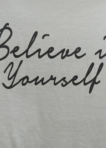 Beyaz Baskılı Kadın Tişört - Görsel 2