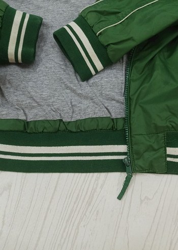 Erkek Çocuk Kapüşonlu Yeşil Fermuarlı yağmurluk mont - Görsel 7