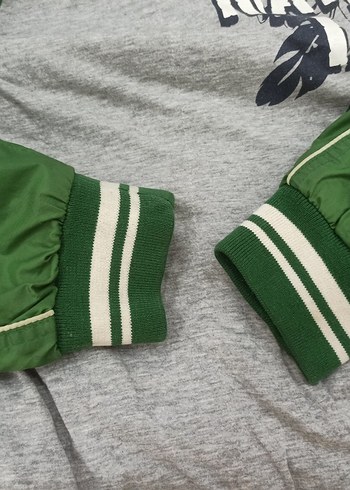 Erkek Çocuk Kapüşonlu Yeşil Fermuarlı yağmurluk mont - Görsel 6