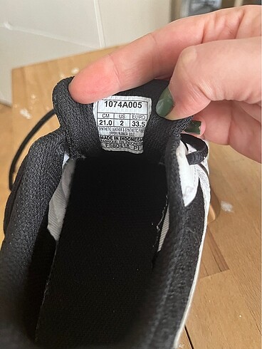 Asics spor ayakkabısı 33.5