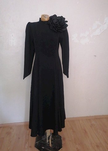 Siyah Uzun Kollu Gotik Uzun Elbise