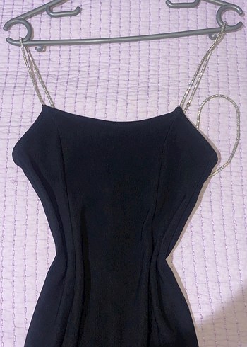 Bershka İnce Askılı Siyah mini elbise