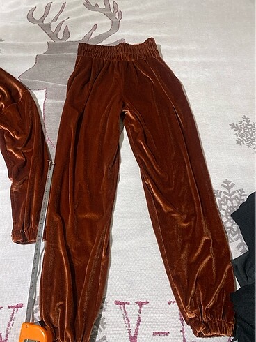 Diğer Kadife pijama takımı