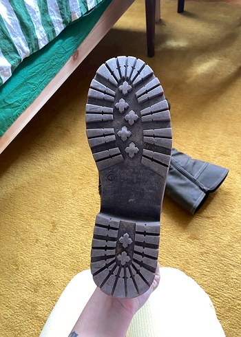 Yeşil Kahverengi Tokalı Biker Kadın Bot - Görsel 5