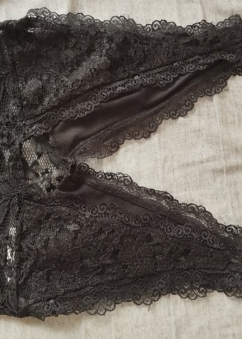 Penti Siyah Dantelli bralet
