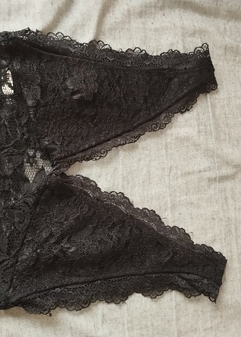 Siyah Dantelli bralet