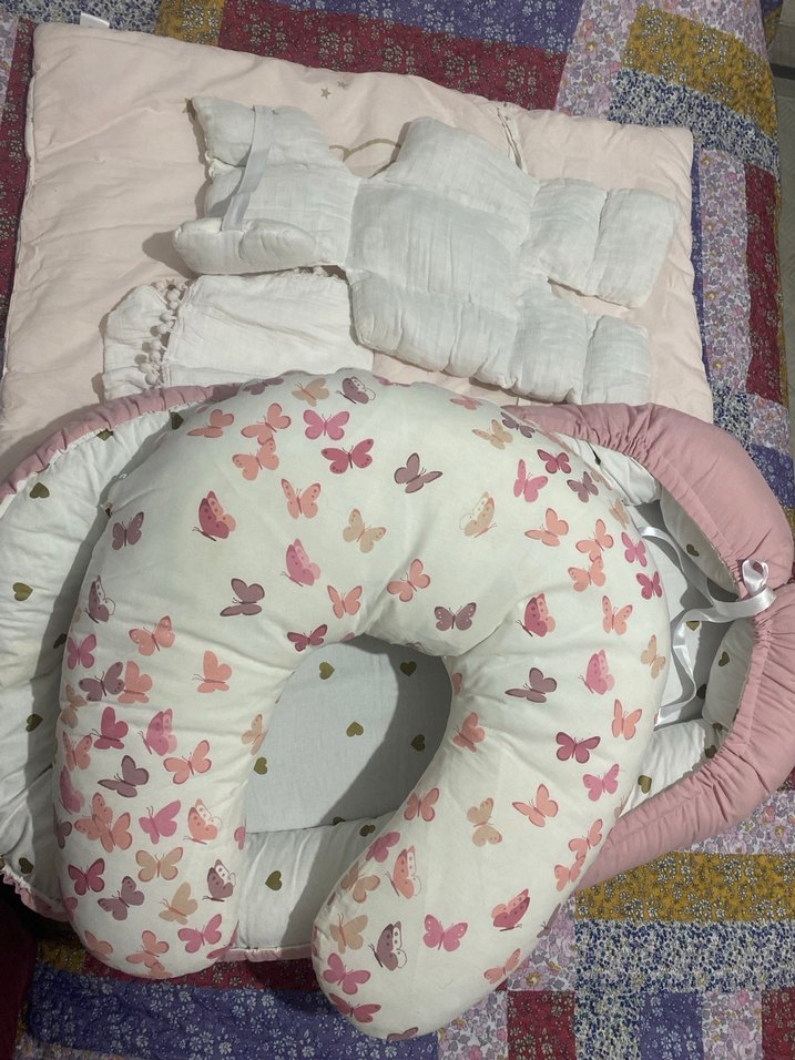 Pastel Kelebek Desenli Emzirme Yastığı - Görsel 2