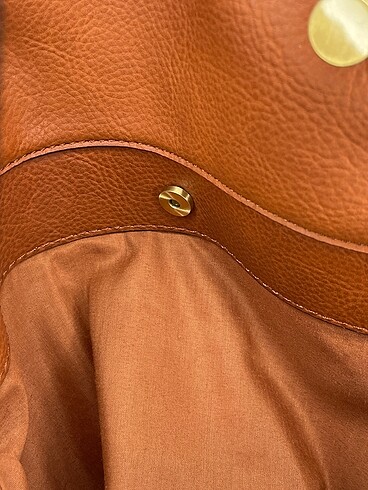 Beden Pull and Bear Kol Çantası %70 İndirimli.
