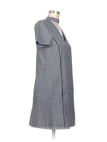 Zara Zara Kısa Elbise %70 İndirimli.