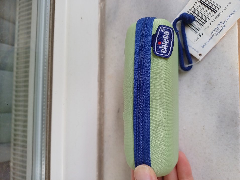 Chicco Yeşil Çocuk gözlük kutusu - Görsel 2