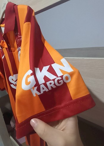 Turuncu Baskılı Düğmeli Spor Tişörtü Galatasaray forması - Görsel 8