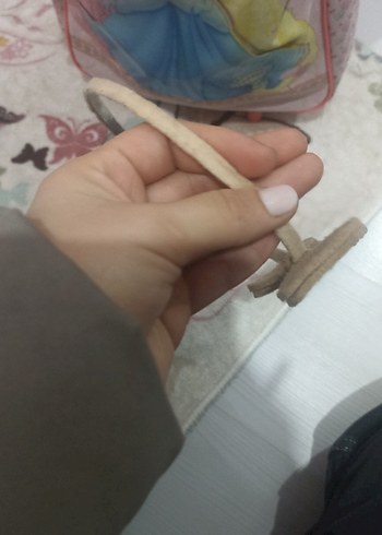 Bej Fiyonklu Çocuk Saç Bandı - Görsel 5