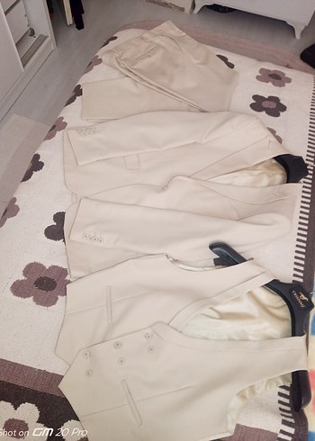 Bej Düğmeli Erkek Yelek - Görsel 2