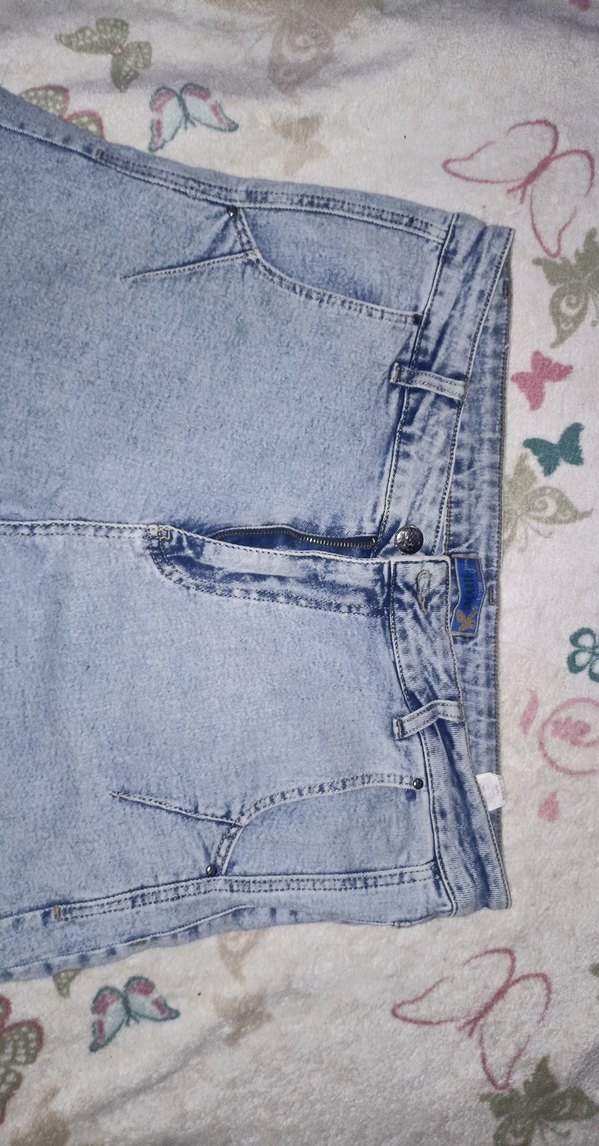 Düğmeli Mavi Midi Boy Geniş Kesim Kadın Kot Pantolon - Görsel 3