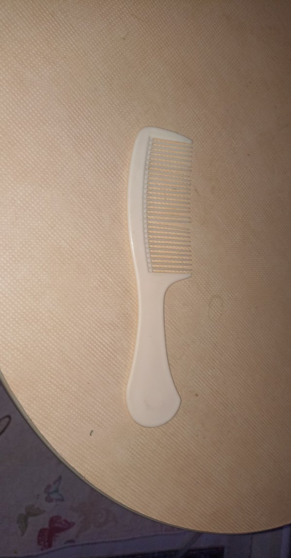 Desenli Plastik Saç Tarağı - Görsel 2