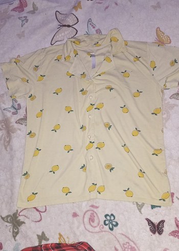 limon desenli pijama üstü düğmeli v yaka - Görsel 3