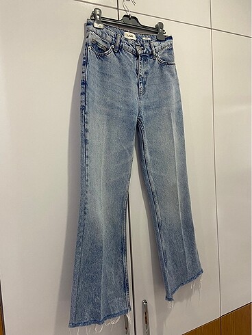 Flare jean