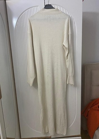 Beyaz Uzun Kollu Örgü Kadın Elbise - Görsel 3