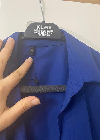 Düğmeli Lacivert Keten Kadın Gömlek - Görsel 2