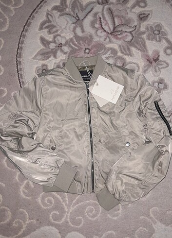 Pull&Bear crop bomber ceket