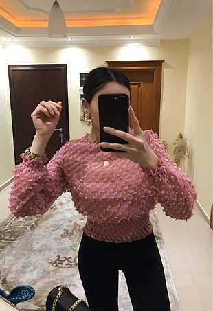 Pembe Bluz