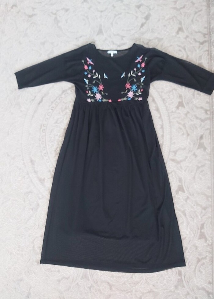 Koton siyah nakışlı tül elbise - Görsel 2