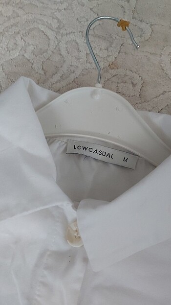 LCW BEYAZ KISA BÜZÜLEBILEN GÖMLEK - Görsel 3