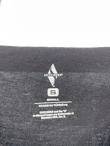 s Beden siyah Renk Skechers T-shirt %70 İndirimli.