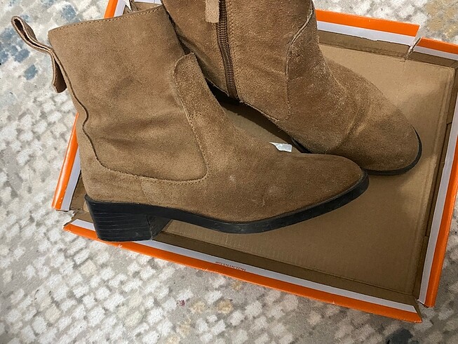 36 Beden Zara bot