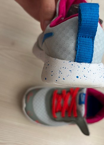 26 Beden gri Renk Nike Gri Spor Ayakkabı