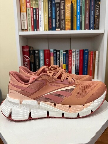 40 Beden ORJİNAL REEBOK AYAKKABI