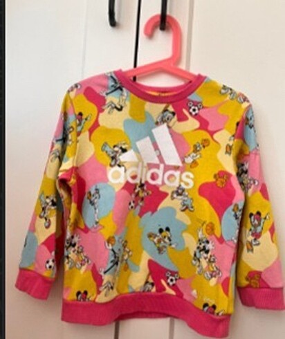 Adidas SweatShirt