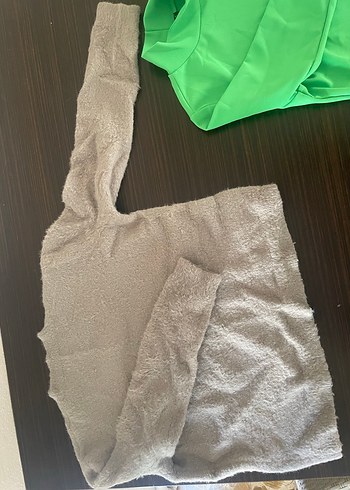 l Beden Su yeşili ve fosfor yeşili 2li kazak