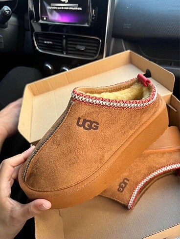 UGG TERLİK