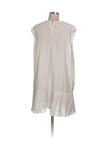 m Beden Vintage Love Kısa Elbise %70 İndirimli.